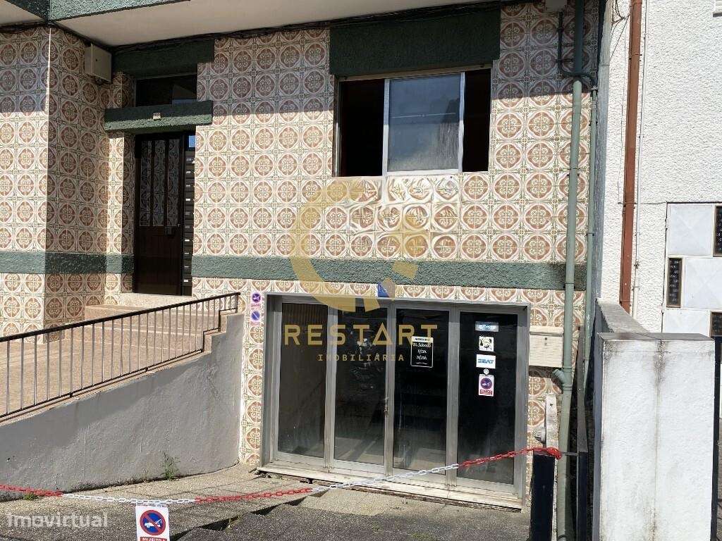 Armazém com 220m2 mais um escritório - Ermesinde - Grande imagem: 5/47