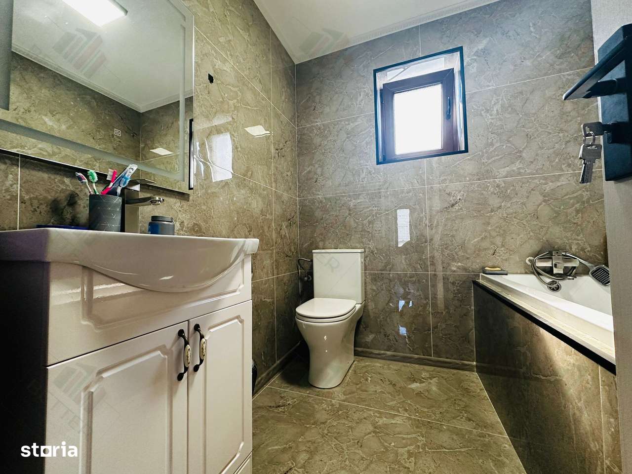 Casă individuală P+1E – 4 camere, 2 băi – Finisata, Mobilată & Utilată-11