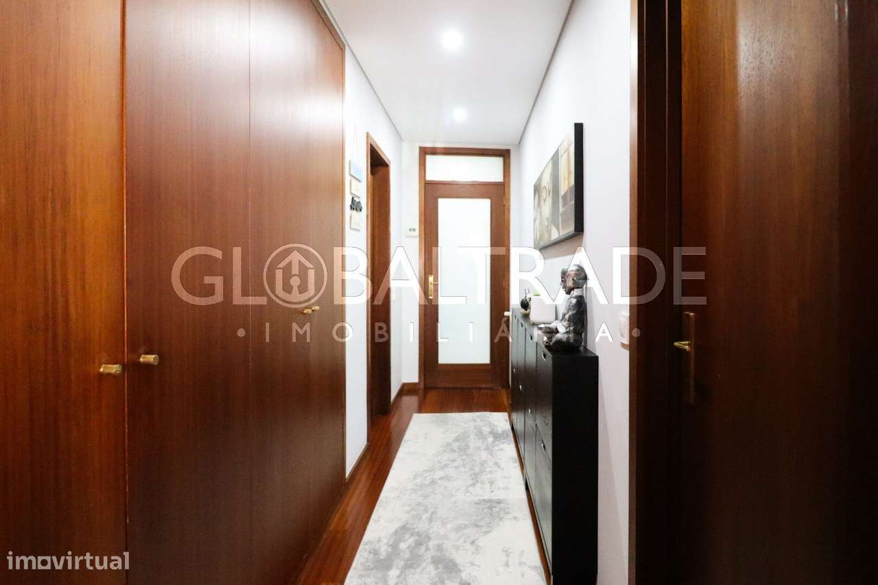 Apartamento T2 Renovado em Rio Tinto-37