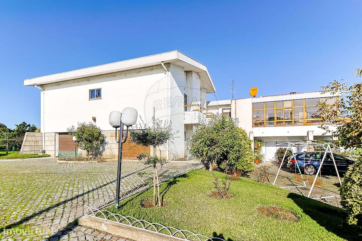 Moradia T5 para venda-36