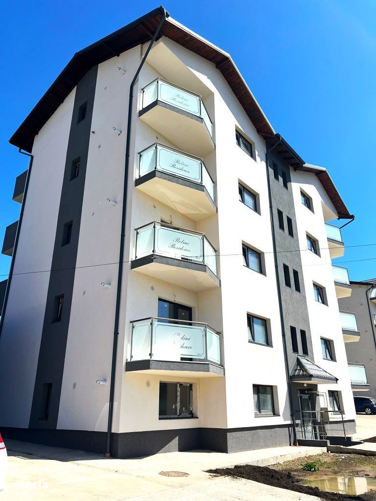 Apartament nou, 3 camere, 78000 euro cu loc de parcare inclus, Bucium
