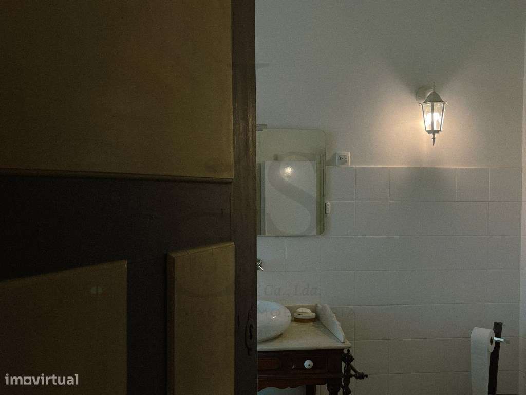 Casa Senhorial Brasonada do Século XVIII na Região do Douro-53