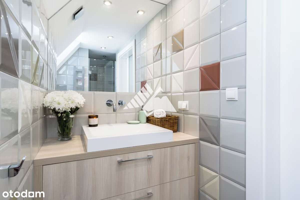 Straganiarska | klimatyczne mieszkanie na poddaszu-7