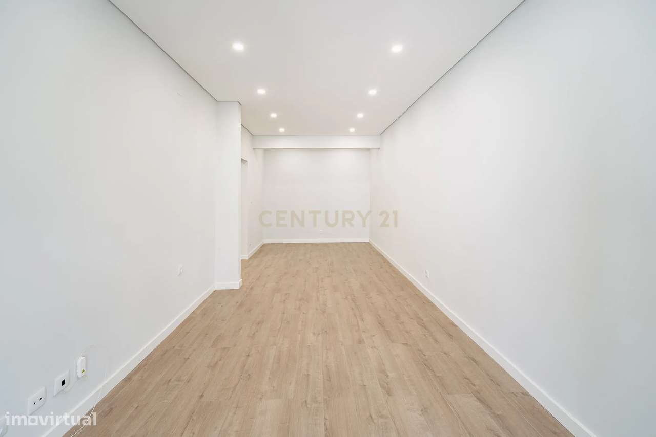 Apartamento T2 Cova da Piedade – Excelente Localização-7