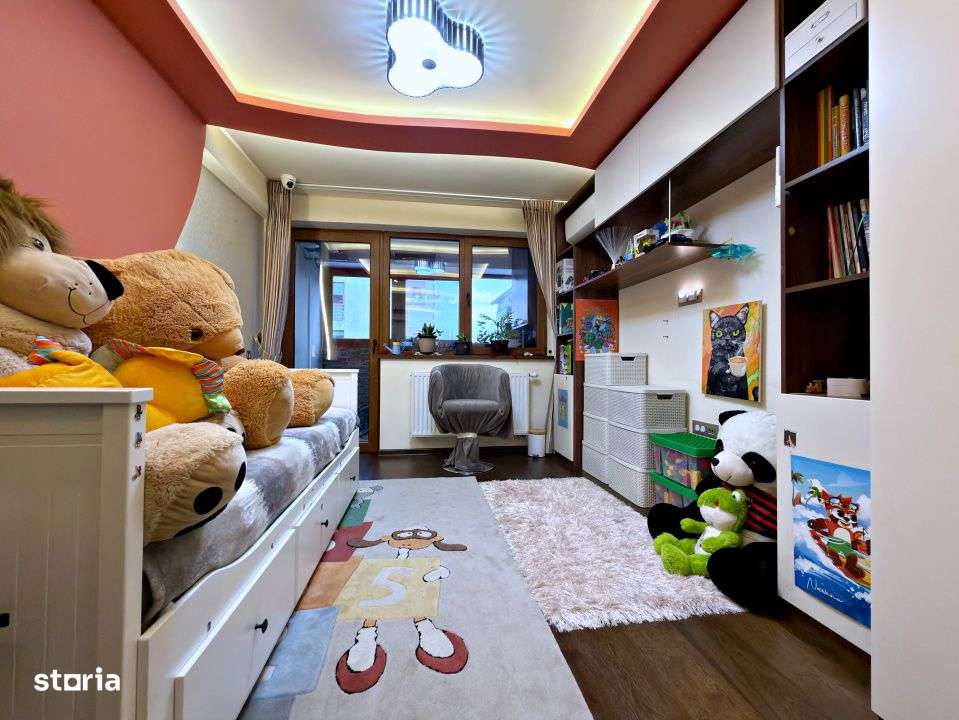 3 cam - 143 mp - Et.1/3 - 2 bai, 2 balcoane – Ghencea, An 2009-14