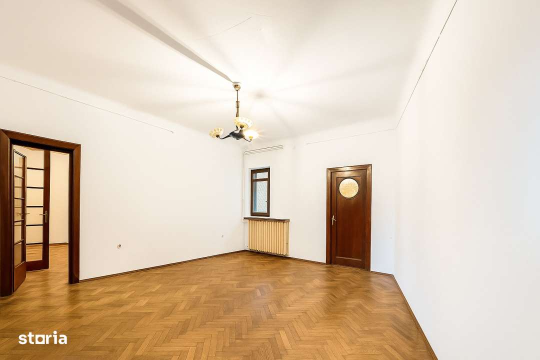 Refugiu interbelic cu 3 camere - 90 mp utili - Curte interioara-7