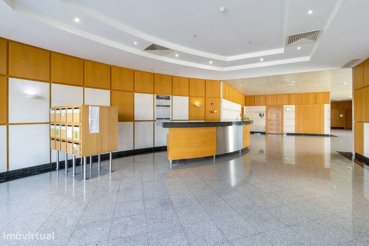 OPORTUNIDADE de INVESTIMENTO - ESCRITÓRIO NA QUINTA DA BELOURA SINTRA - Grande imagem: 5/40