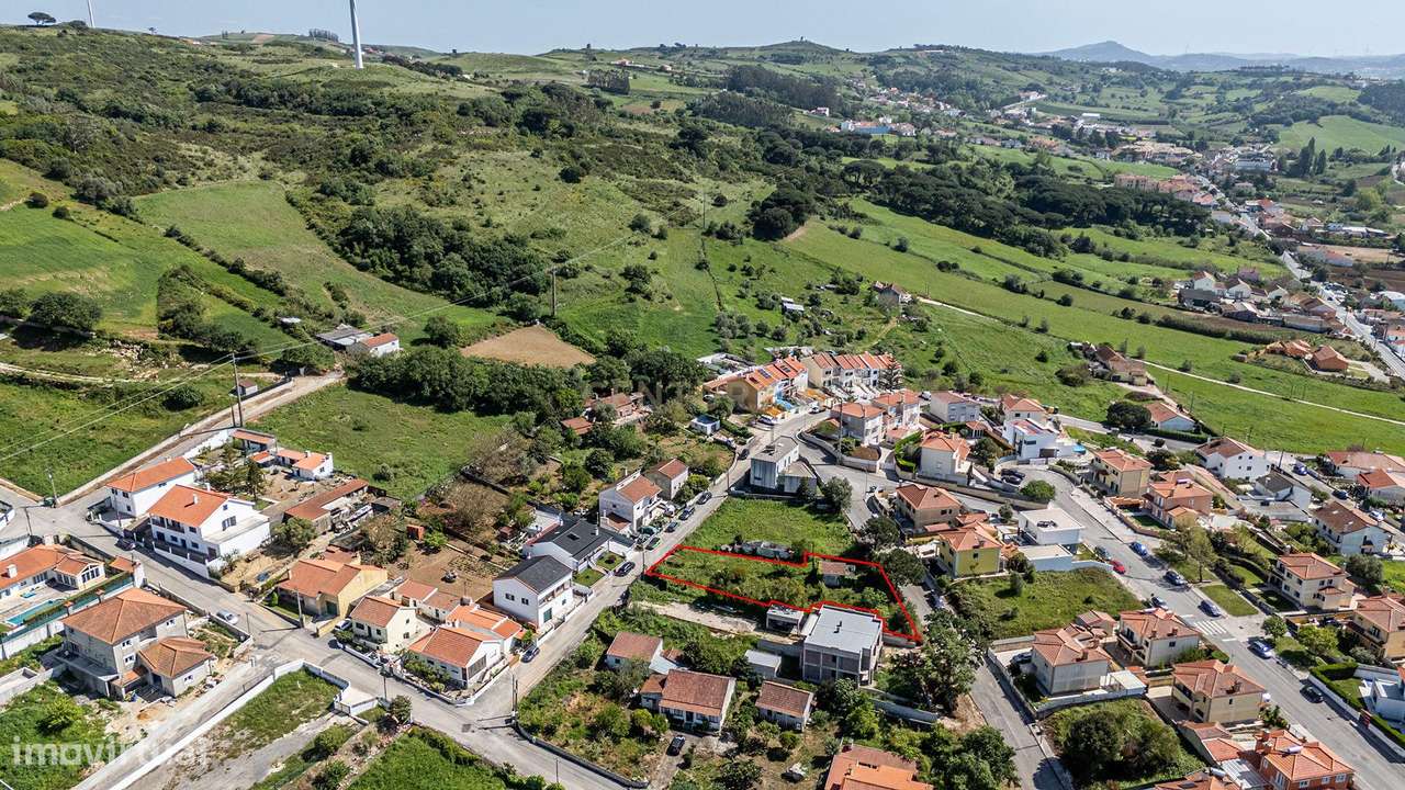 Terreno Urbano em Sapataria, Sobral de Monte Agraço-8