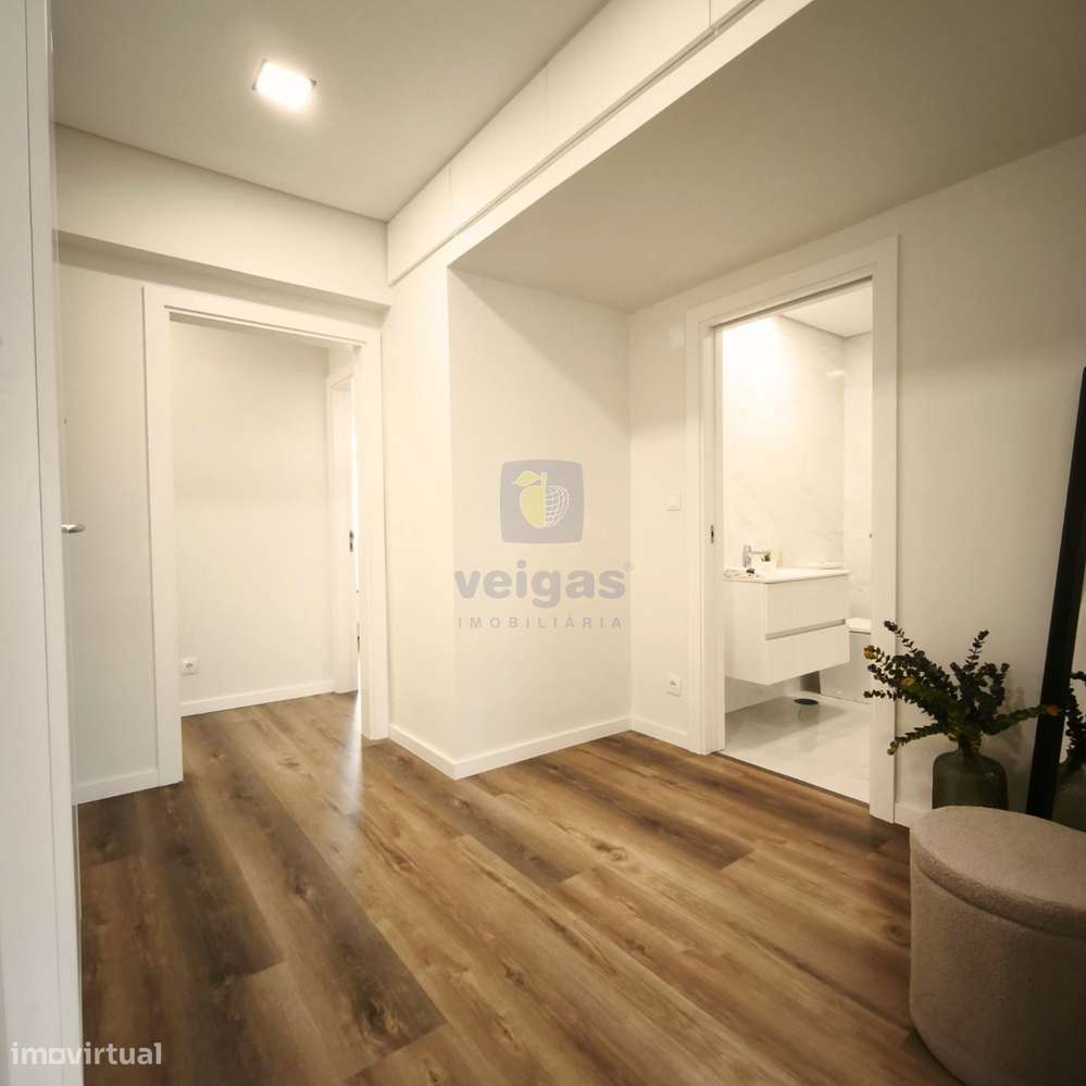 Apartamento T3 totalmente remodelado em Benfica-9