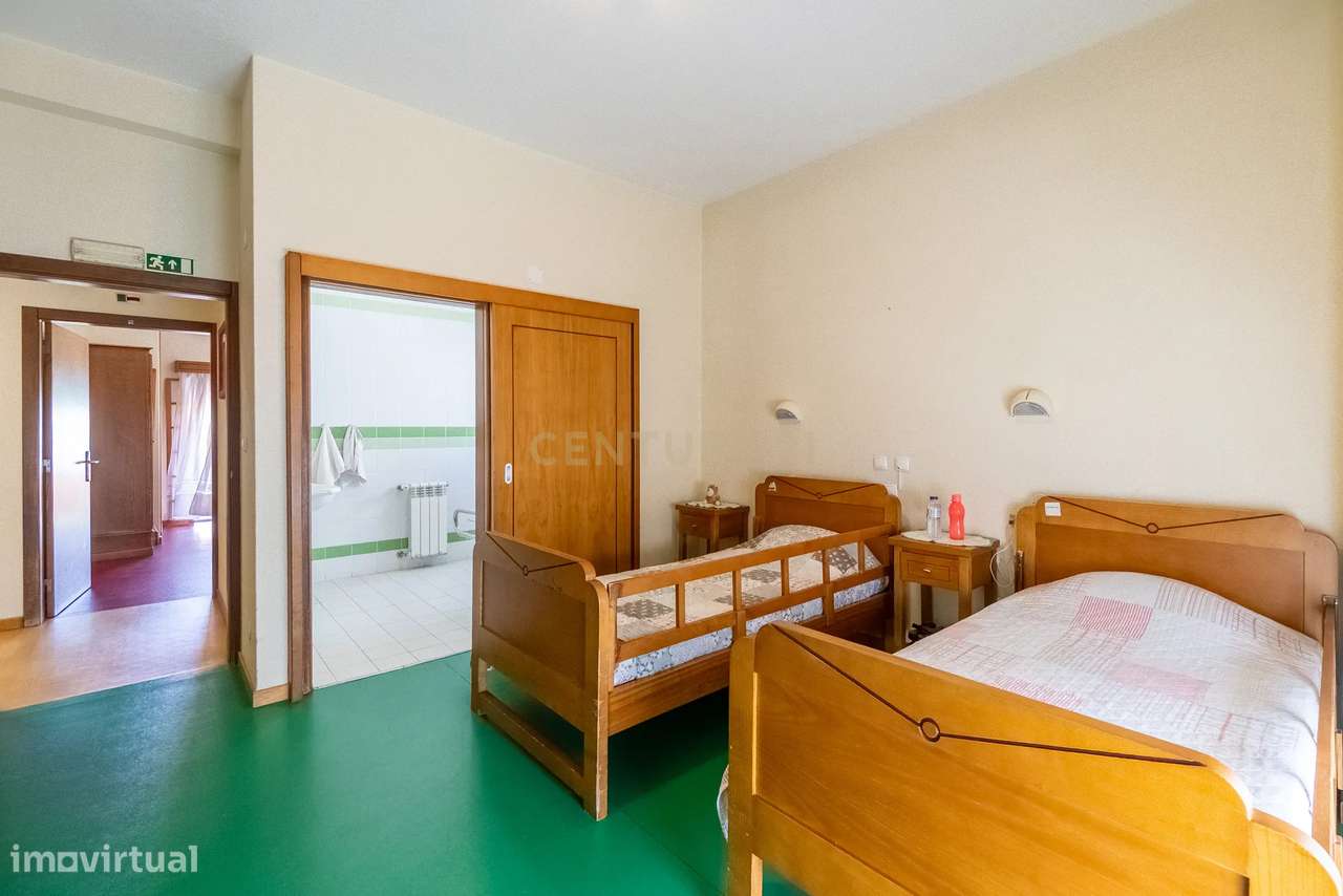 ERPI / RESIDÊNCIA SÉNIOR EM FUNCIONAMENTO | FOROS DE AMORA – SEIXAL-8
