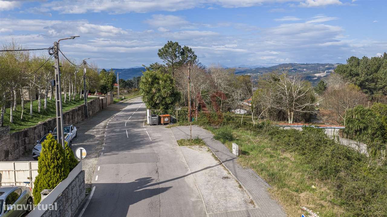 Terreno para Construção com Projeto Aprovado – Infantas, Guimarães-11