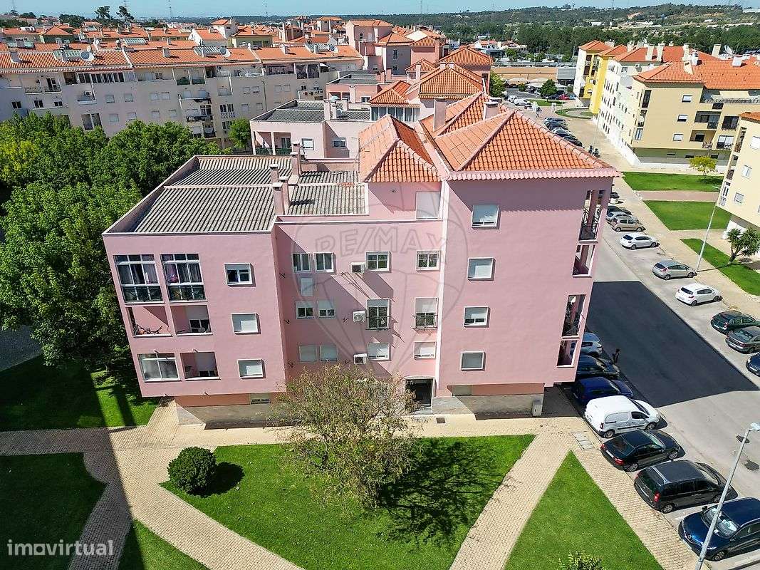 Apartamento T3 para venda na Quinta do Conde-30