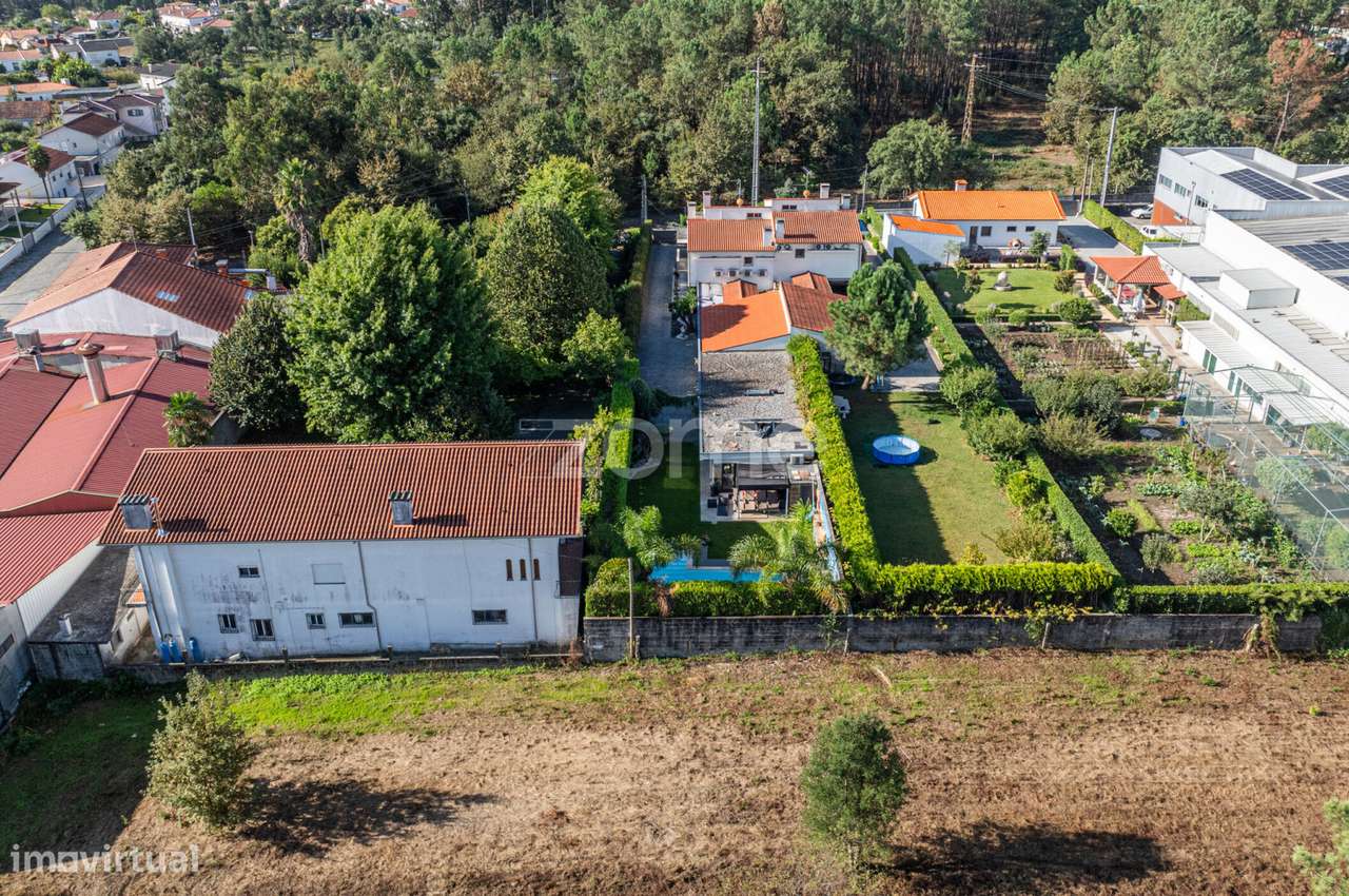 Moradia T3 Com Piscina-41