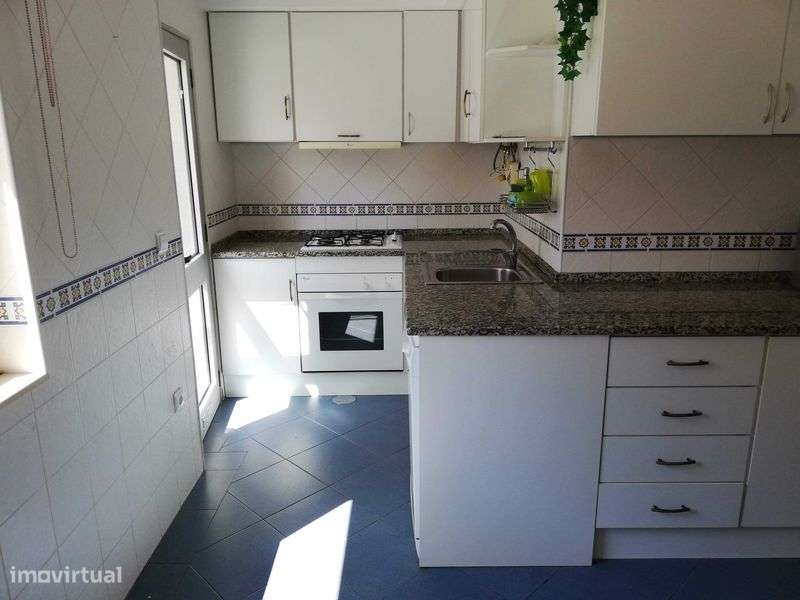 T3 Vale das Flores - Grande imagem: 5/12