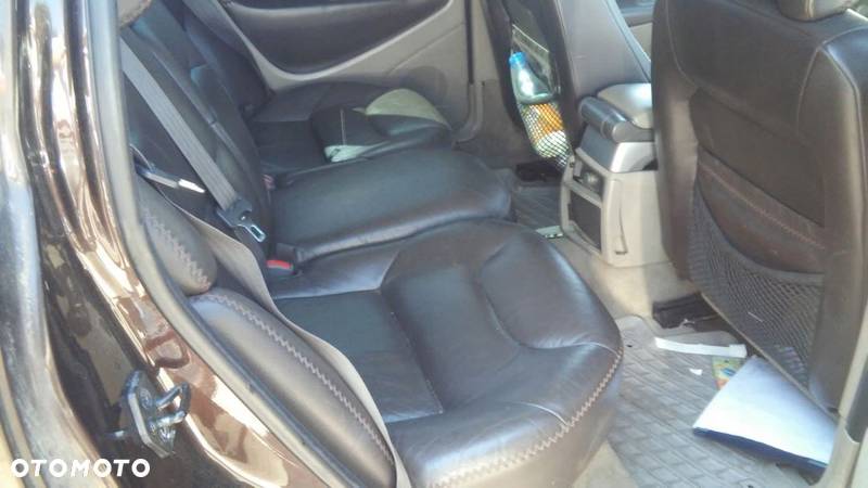 Klapa bagażnika VOLVO V70 XC AWD CROS COUNTRY 2,4 lampy... - 10