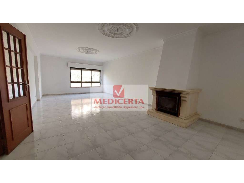 T2 - excelentes áreas - Mercês-3