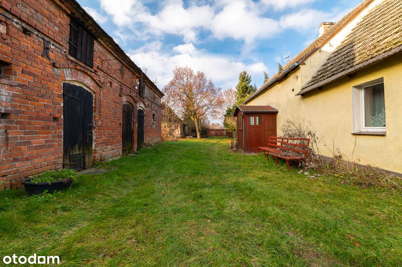 Dom z zabudowaniami gospodarczymi w Ligocie. - Pełny obrazek: 4/11