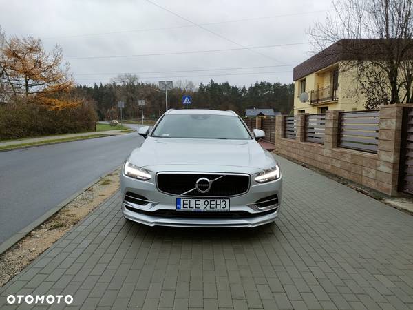 Volvo V90 D3 Momentum Pro - 14