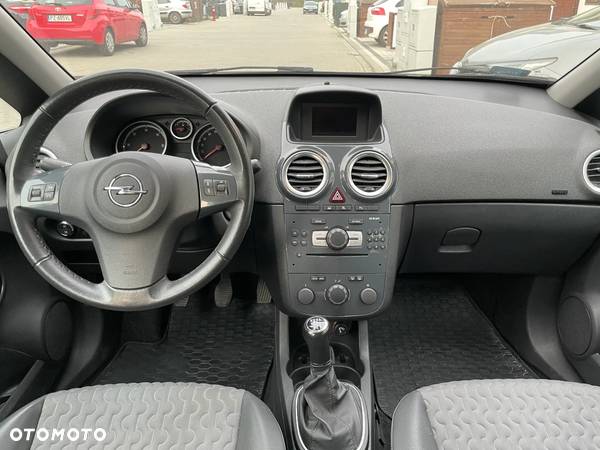 Opel Corsa 1.7 CDTI Cosmo - 9