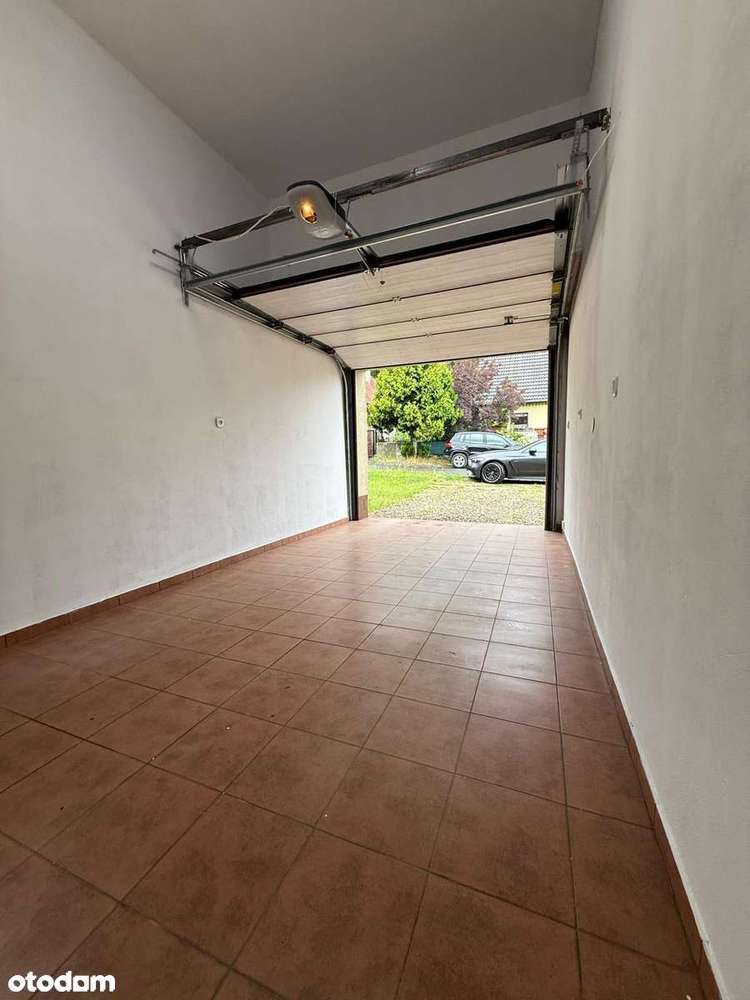 Obniżka Ceny! Dom z Widokiem na Ślężę – Nie Przegap!-17