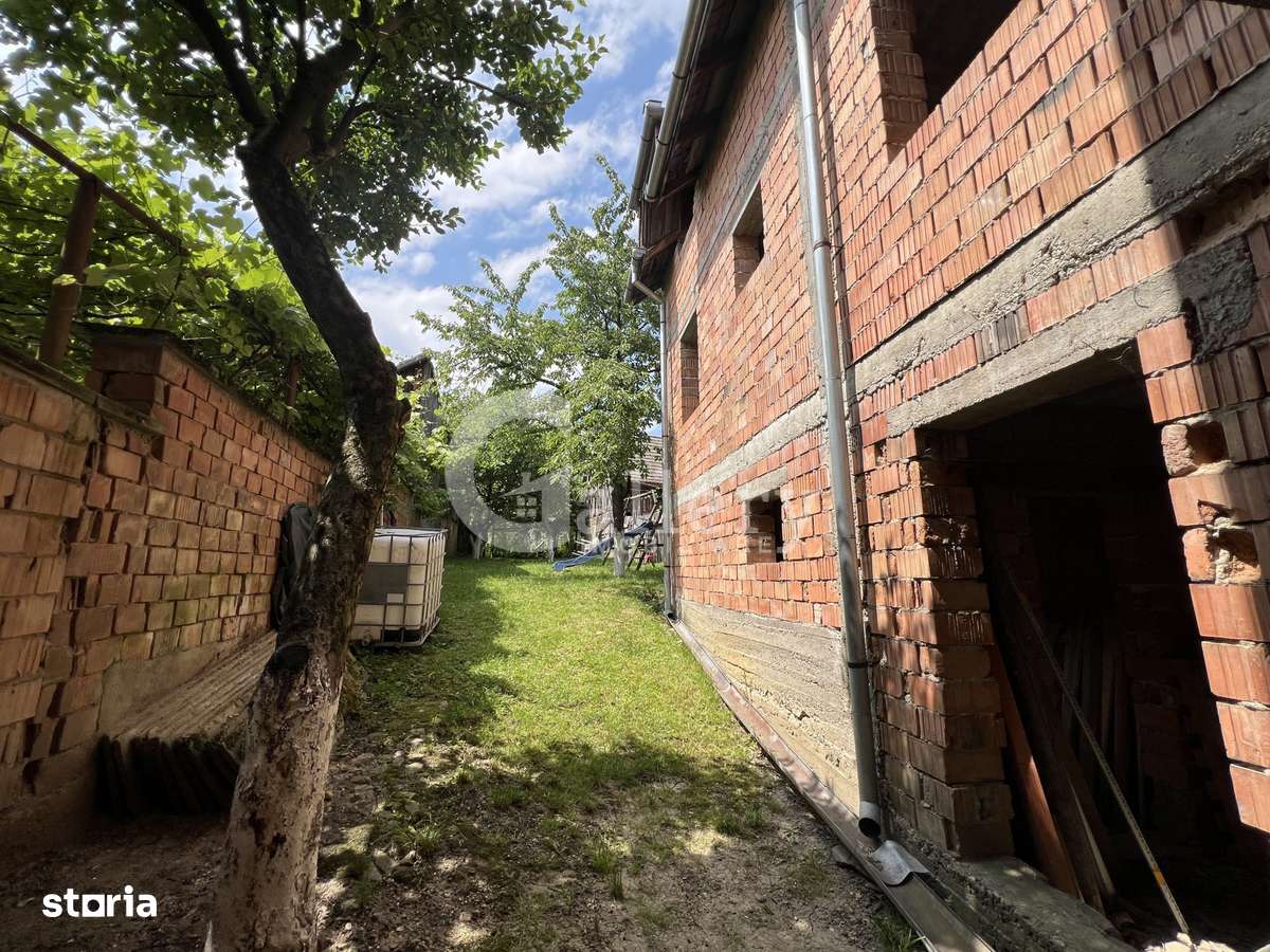 Oportunitate - Casa individuala 243 mp si Teren 374 mp - Cisnadioara-7