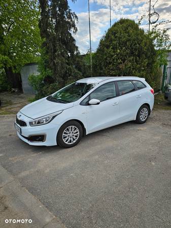 Kia Ceed - 1