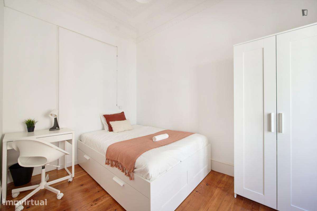Quarto - localizado em Entrecampos Lisbon - Grande imagem: 5/9