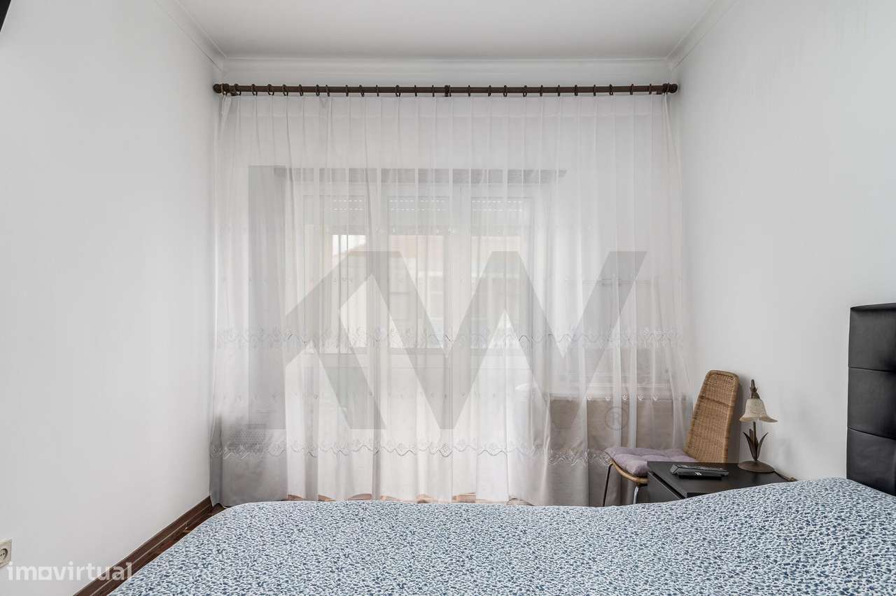 Apartamento T2 no Casal do Marco – Conforto, Luminosidade e Excelente-14
