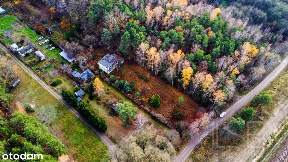 Dom z lat 70 z garażem | 5500 mkw działki-3