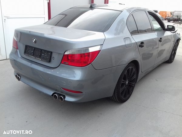 STOP BMW 525 E60 D.05 - 1