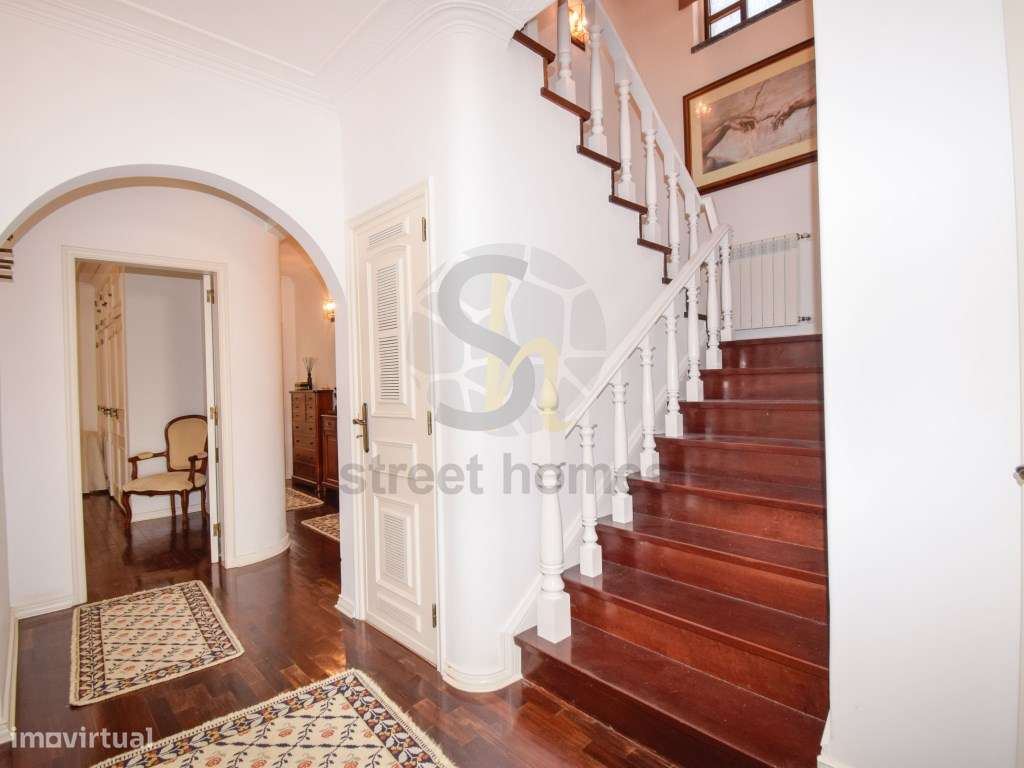 Moradia T6 com piscina na Quinta da Bicuda Cascais-29