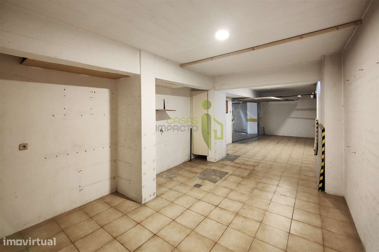 Garagem 28m2 na Anta em Agualva Cacém - Grande imagem: 4/13