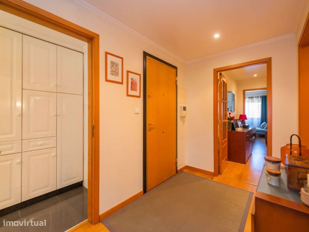 T2 COM VARANDAS, SUITE E ESTACIONAMENTO EM CAMPINAS-12