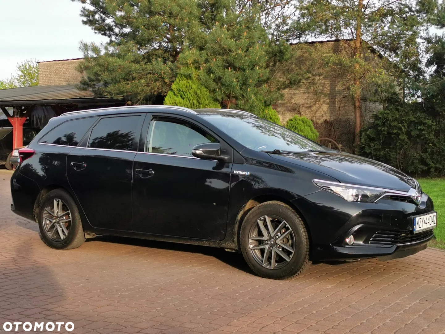 Toyota Auris 1.8 VVT-i Hybrid Automatik Edition S+ - 3