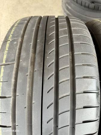 vând 2 anvelope 275/35/20 goodyear de vară cu runflat ca noi - 3