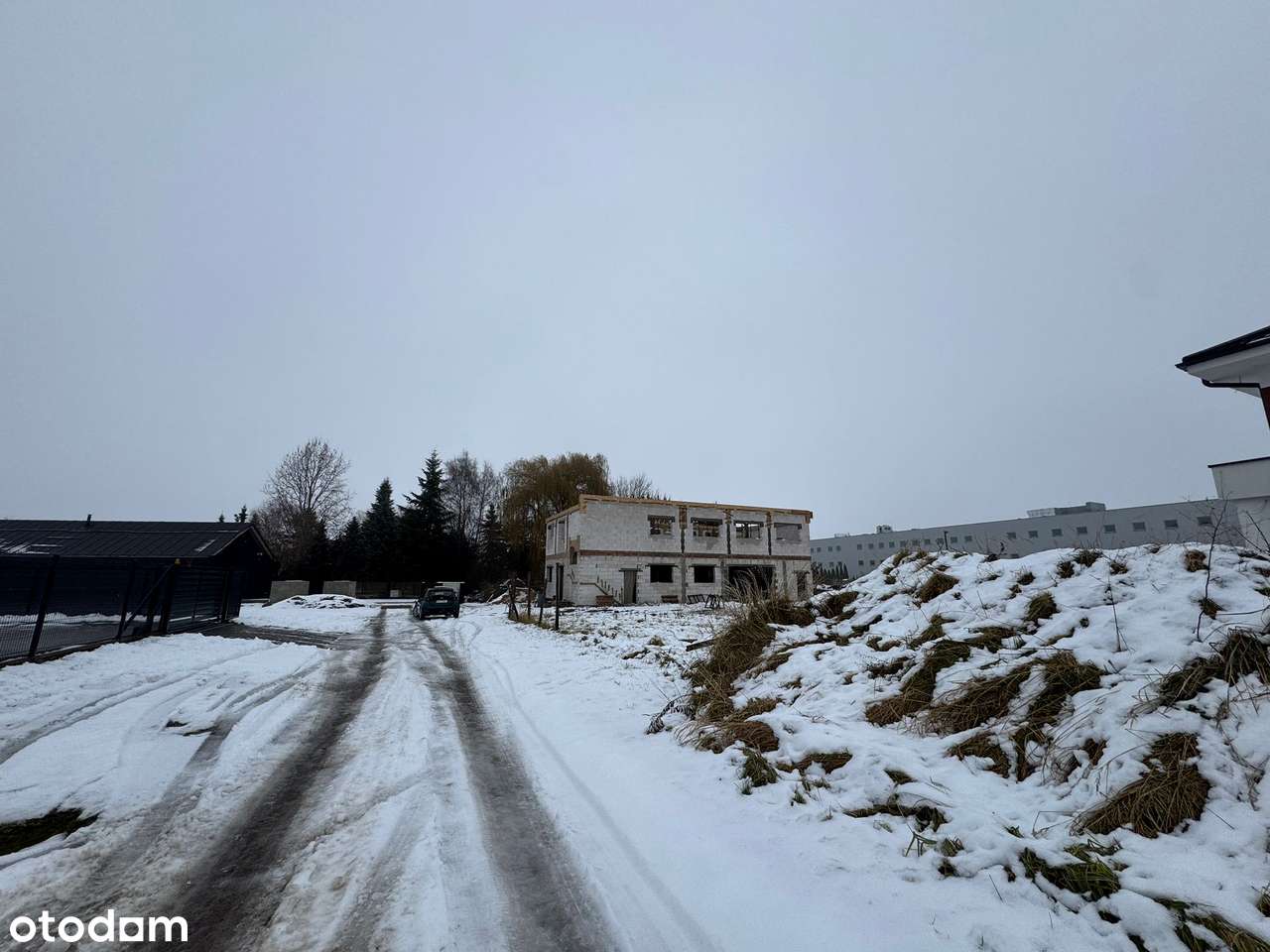 Działka budowlana 721 m² w cichej okolicy - Pełny obrazek: 3/6