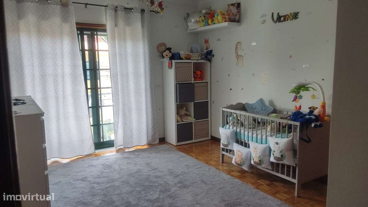 Andar Moradia T3 Duplex em Pedroso-6