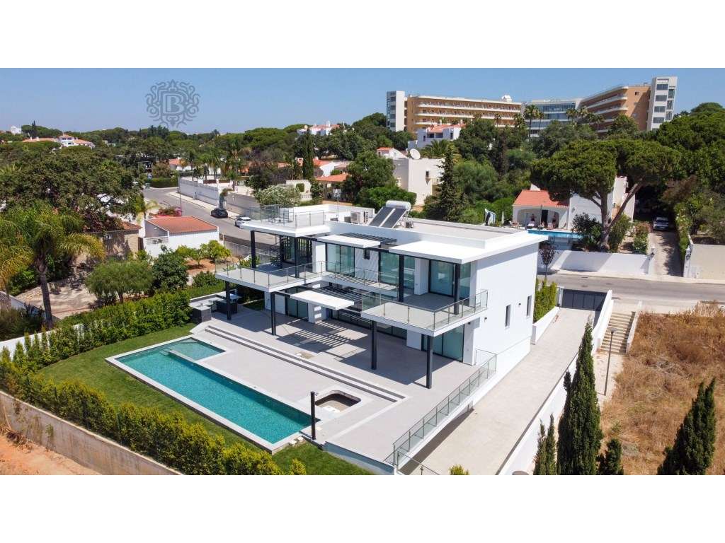 Moradia de Luxo com 4 Quartos e Piscina Privada próxima da Praia Ma... - Grande imagem: 5/38