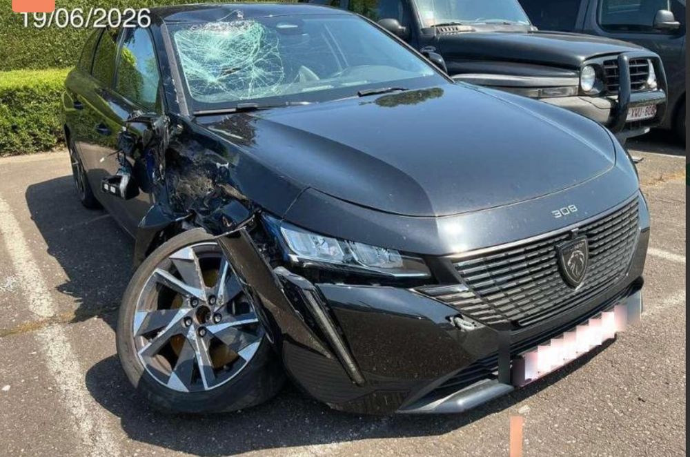 Peugeot 308 P5 (2021-) 180 e-EAT8 GT 2024