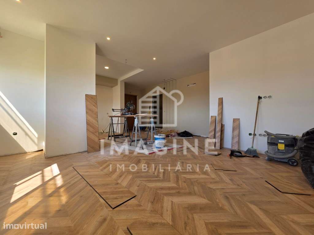 Apartamento T3 totalmente renovado- Centro da Cidade com Vista Rio - Grande imagem: 4/32