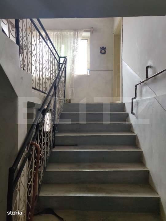 Casa demolabila, teren 1000 mp, zona Corusu - Imagine principală: 3/5