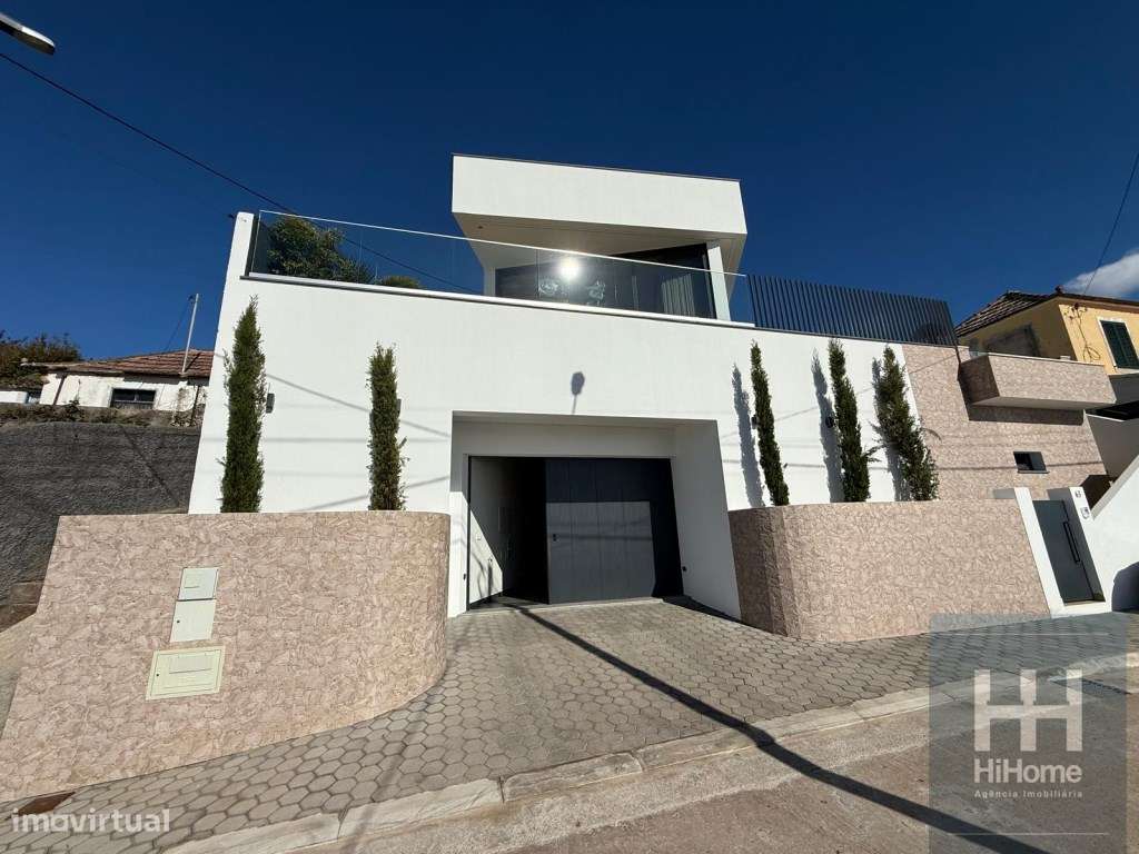 Moradia T3 com Vista Mar Definitiva | Arco da Calheta - Grande imagem: 5/21