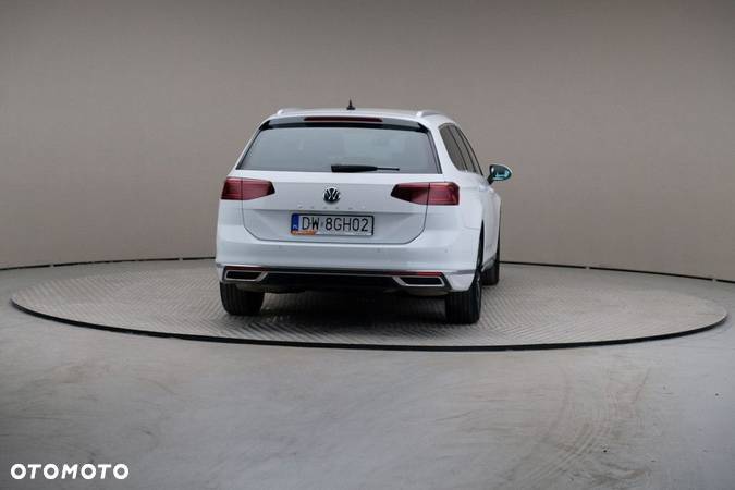 Volkswagen Passat 2.0 TSI Elegance DSG - 5