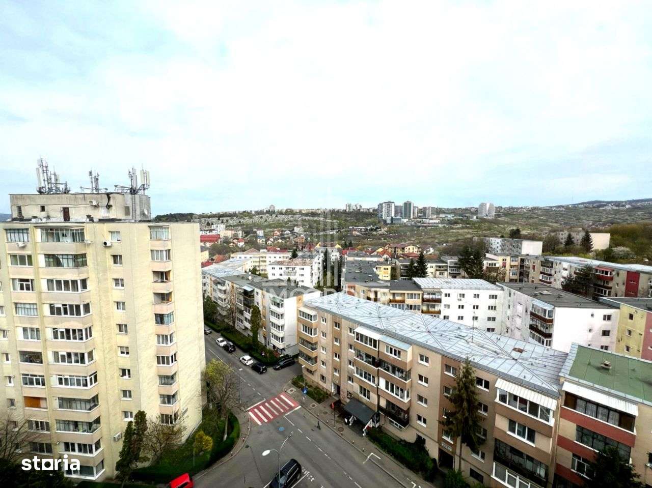 De vanzare apartament 3 camere Mehedinti 0%-9