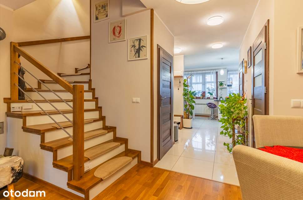 MIRKÓW  Szereg z garażem 178m2  GOTOWY DO WPROWADZENIA-14