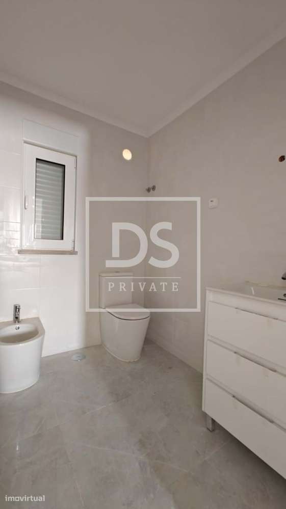 Moradia Isolada T2 na Silveira - Santa Cruz - Grande imagem: 4/9