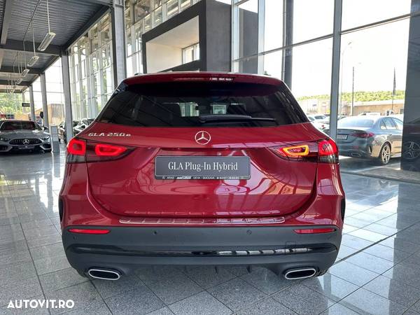 Mercedes-Benz GLA 250 e 8G-DCT AMG Line - 7