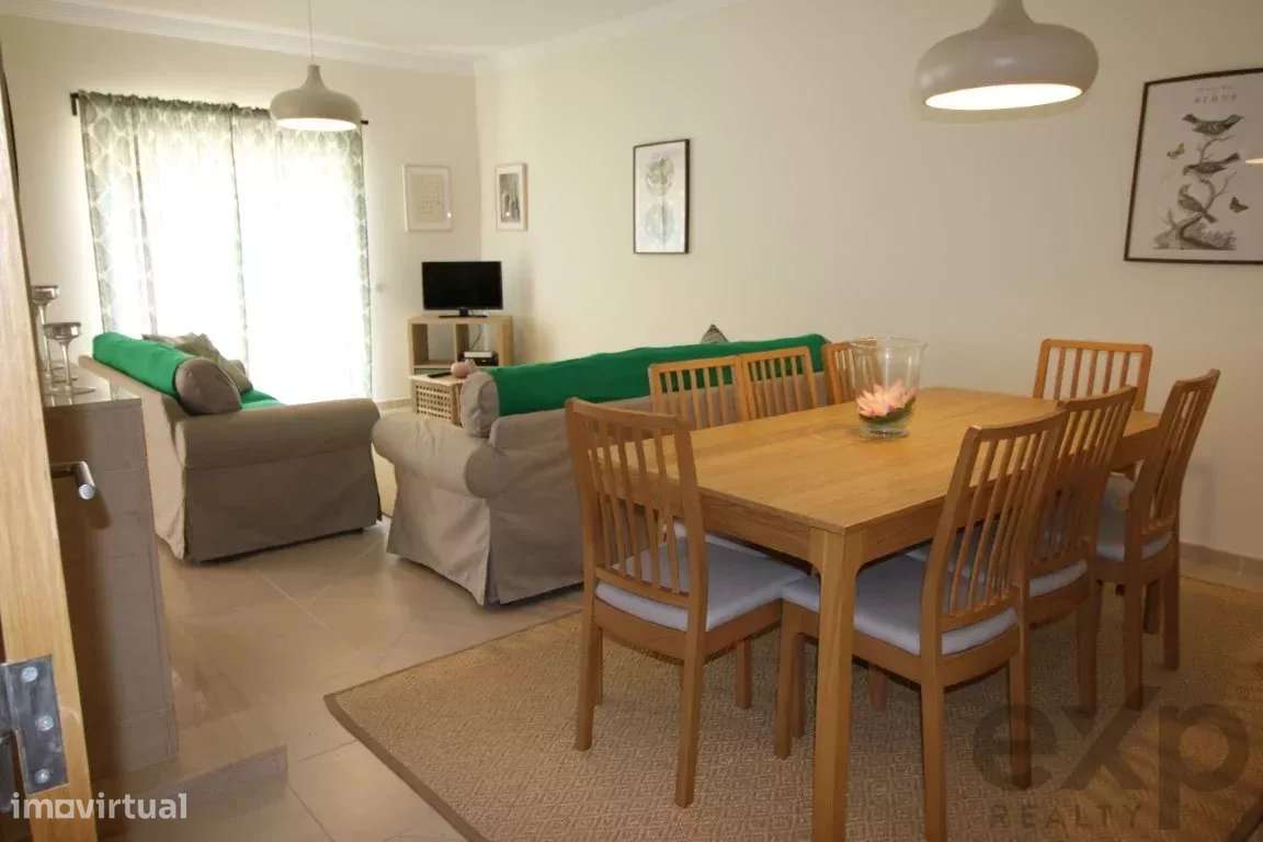 Vende-se moradia T4, em Condomínio Fechado - Grande imagem: 4/36