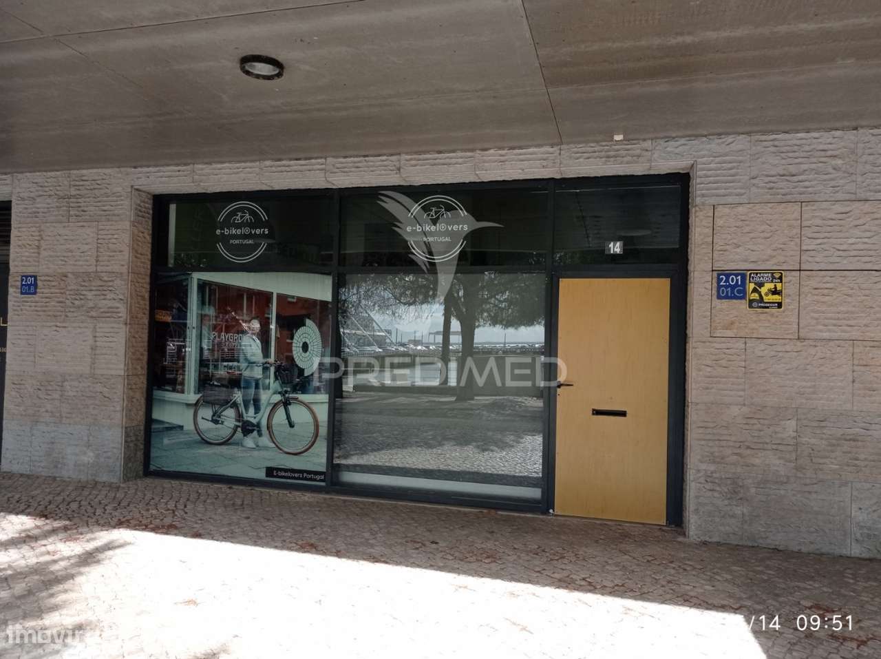 Loja na Gare do Oriente Lisboa - Grande imagem: 4/15