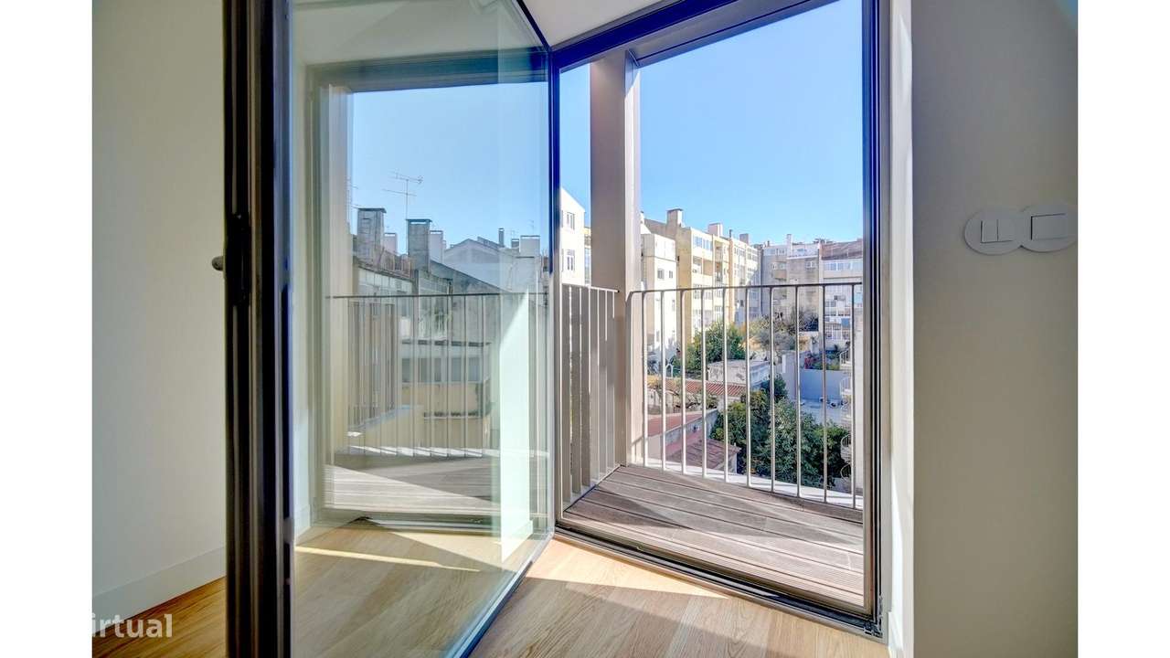 T2 com Garagem e Varandas-14